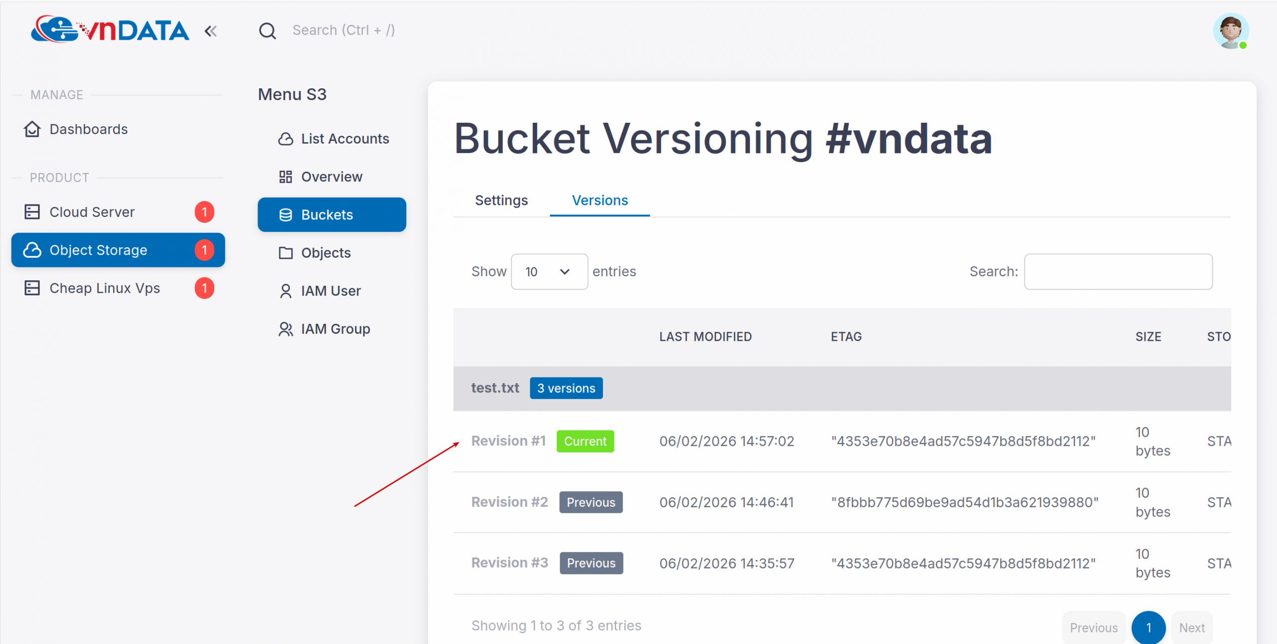 Hệ thống sẽ tạo ra một bản sao của chính version cũ đó và đặt thành Current